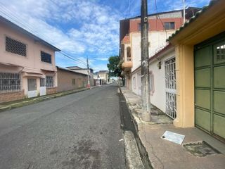Foto 3 de Casa rentera en Venta en La Chala Callejón 2, Sur de GYE  AdrM
