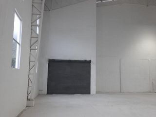 Foto 7 de Galpón en ALQUILER 600m2 y 300m2 - Industrial - Sector Calac