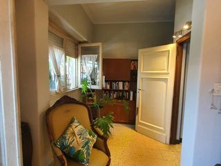 Foto 4 de Departamento en  pimer piso con patio y cochera de 4 ambientes en Temperley Oeste