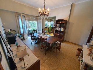 Foto 7 de Departamento en  pimer piso con patio y cochera de 4 ambientes en Temperley Oeste