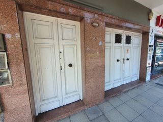Foto 2 de Departamento en  pimer piso con patio y cochera de 4 ambientes en Temperley Oeste