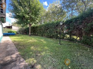 Foto 18 de VENTA CASA EN FUNES DE 2 DORMITORIOS