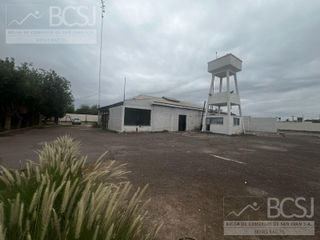 Foto 4 de Galpón con oficinas y playa de maniobras