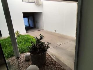 Foto 4 de Departamento - Banfield Este