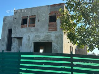 Foto 7 de Casa en  CASA EN VENTA EN EL NAUDIR AGUAS PRIVADAS - AL AGUA - MAROTO PROPIEDADES