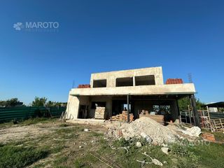 Foto 17 de Casa en  CASA EN VENTA EN EL NAUDIR AGUAS PRIVADAS - AL AGUA - MAROTO PROPIEDADES