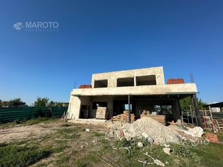 Foto 15 de Casa en  CASA EN VENTA EN EL NAUDIR AGUAS PRIVADAS - AL AGUA - MAROTO PROPIEDADES