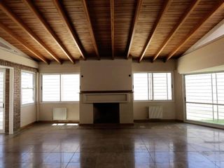 Foto 9 de Casa Alquiler comercial en quinta sección.  Excelente oportunidad