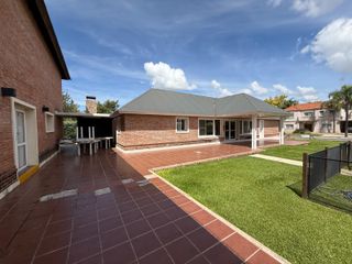 Foto 45 de Casa en  venta para reciclar en barrio privado La Barra Village, excelente acceso desde panamericana