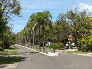 Foto 48 de Casa en  venta para reciclar en barrio privado La Barra Village, excelente acceso desde panamericana