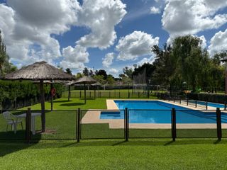 Foto 43 de Casa en  venta para reciclar en barrio privado La Barra Village, excelente acceso desde panamericana
