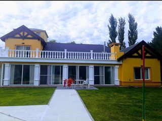 Foto 27 de Casa en venta - 4 Dormitorios 4 Baños - 3.000Mts2 - La Plata