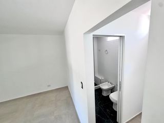 Foto 14 de Impecable PH de 3 Ambientes Reciclado a Nuevo
