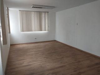 Foto 1 de La República, Oficina en Renta, 400m2, 5 Ambientes