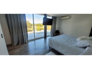 Foto 23 de Moderna Casa Inteligente en Barrio la Herradura- Venta