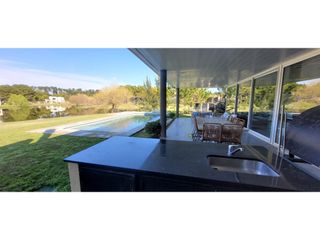Foto 10 de Moderna Casa Inteligente en Barrio la Herradura- Venta
