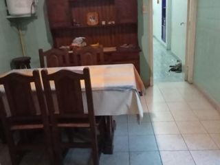 Foto 4 de Casa PH en venta en Bernal Oeste