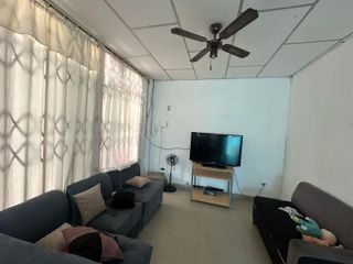 Foto 2 de VENTA CASA RENTERA CDLA. GUAYACANES, NORTE DE GUAYAQUIL (AGE)