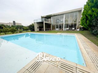 Foto 1 de Casa en Alquiler en Haras Santa Maria, Escobar, G.B.A. Zona Norte, Argentina
