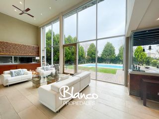 Foto 3 de Casa en Alquiler en Haras Santa Maria, Escobar, G.B.A. Zona Norte, Argentina