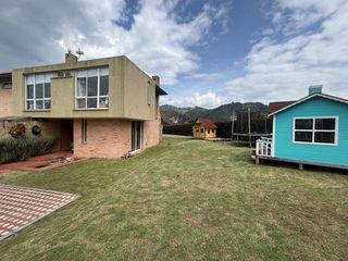 Foto 32 de En venta hermosa casa en Macadamia, La Calera