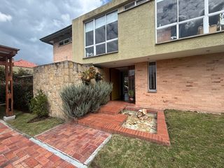 Foto 36 de En venta hermosa casa en Macadamia, La Calera
