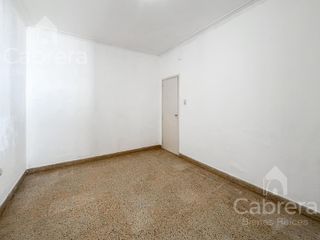 Foto 6 de Casa en Venta de 3 dormitorios patio y cochera, en La Plata