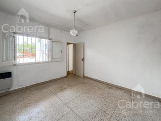 Foto 3 de Casa en Venta de 3 dormitorios patio y cochera, en La Plata