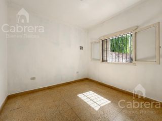 Foto 16 de Casa en Venta de 3 dormitorios patio y cochera, en La Plata