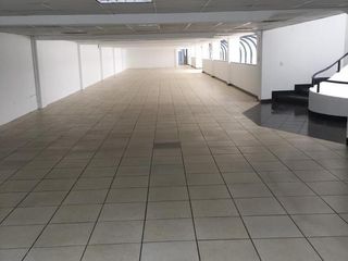 Foto 4 de Se renta edificio administrativo Av. Galo Plaza Lazo