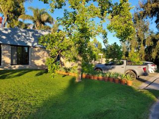 Foto 5 de Newman II, casa venta, moderna, restaurada a nuevo, 8 amb con pileta
