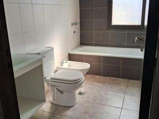 Foto 27 de Duplex en Alquiler en Housing Cruz del Sur, Barrio Inaudi, 3 dormitorios, 2 baños, SUM y pileta