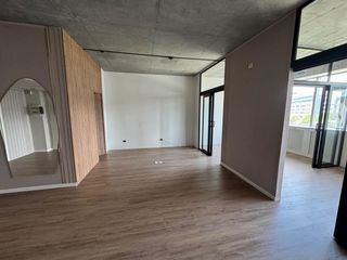 Foto 4 de Oficina en  Alquiler  en edificio Puerta Norte, Nordelta.