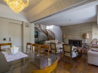 Foto 9 de Casa en venta de 5 dormitorios en villa Urquiza