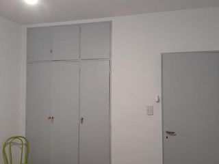 Foto 5 de Departamento en  Alquiler 2 ambientes Monte Castro