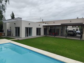 Foto 5 de Casa en barrio La Candida
