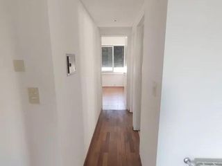 Foto 5 de Departamento en alquiler - 2 Dormitorios 1 Baño - 64Mts2 - La Plata