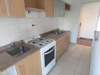 Foto 3 de Departamento en alquiler - 2 Dormitorios 1 Baño - 64Mts2 - La Plata