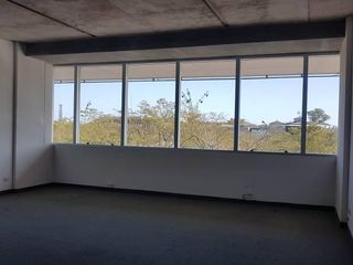 Foto 5 de Oficina en  Alquiler  en edificio Vientos del Delta, Nordelta