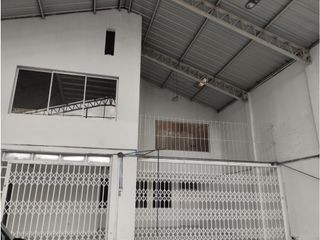 Foto 15 de La Pradera, Local Comercial, 300m2, 3 Ambientes