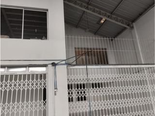 Foto 16 de La Pradera, Local Comercial, 300m2, 3 Ambientes