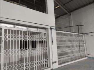 Foto 22 de La Pradera, Local Comercial, 300m2, 3 Ambientes