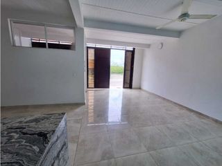 Foto 3 de ARRIENDO CASA ALTOS DEL PEÑON GIRARDOT $ 800.000