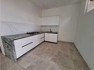 Foto 2 de ARRIENDO CASA ALTOS DEL PEÑON GIRARDOT $ 800.000