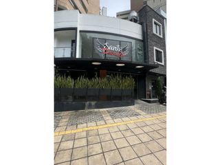 VENTA CASA COMERCIAL  EXCELENTE UBICACIÓN. CABECERA B/GA. 300m