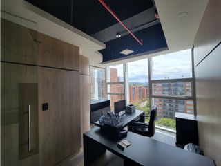 Foto 20 de Oficina en venta en Mazuren,