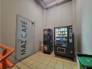 Foto 38 de Oficina en venta en Mazuren,