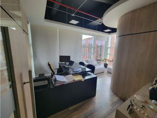 Foto 5 de Oficina en venta en Mazuren,