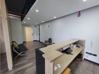 Foto 19 de Oficina en venta en Mazuren,