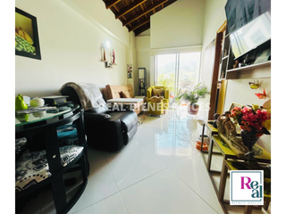 Foto 4 de Apartamento en Arriendo - 5to Piso con Ascensor en Unidad Cerrada